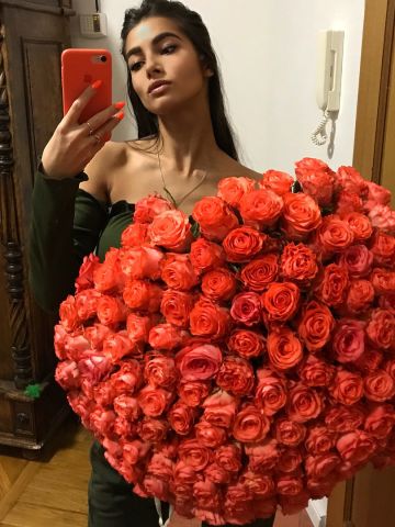 Викуся